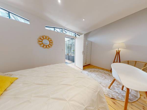 Colocation / Maison 11 pièces de 355 m², Lyon, Rue de Créqui / Photo 2