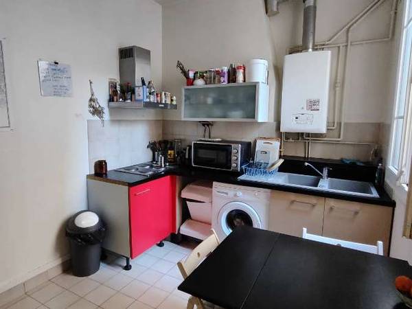 Sous-location / Appartement 4 pièces de 85 m², Paris, Rue des Pyrénées / Photo 2