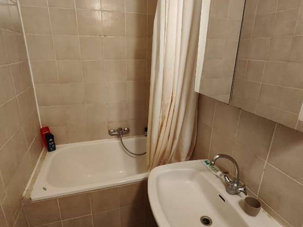 Sous-location / Appartement 4 pièces de 85 m², Paris, Rue des Pyrénées / Photo 3