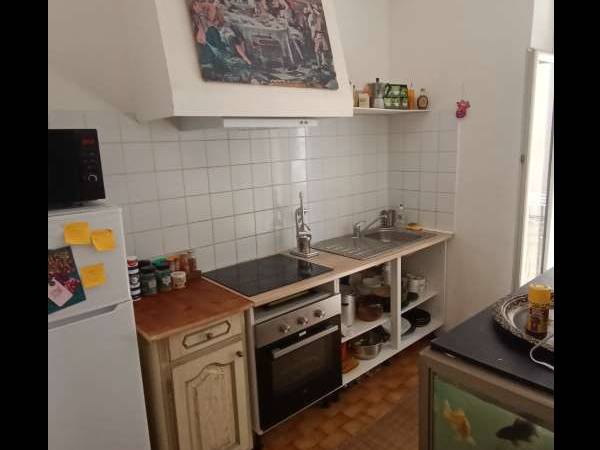 Sublet / 4-bedroom flat · 40 m², Marseille, Rue de Bruys / Photo 5
