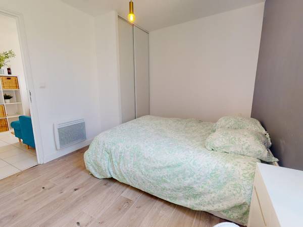 Colocation / Appartement 5 pièces de 95 m², Nîmes, Rue Vaissette / Photo 2