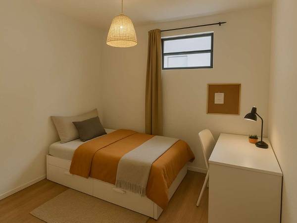 Colocation / Appartement 5 pièces de 86 m², Aix-en-Provence, Rue de la Figuiere / Photo 2