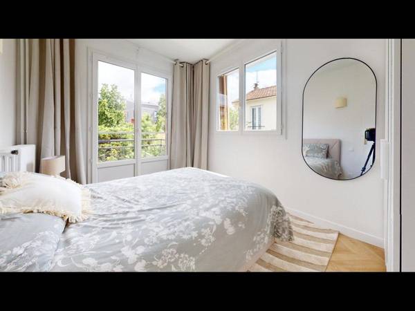 Colocation / Appartement 4 pièces de 68 m², Montreuil, Avenue du Colonel Fabien / Photo 2