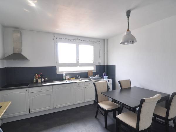 Colocation / Appartement 3 pièces de 70 m², Tours, Rue de la Hallebarde / Photo 5