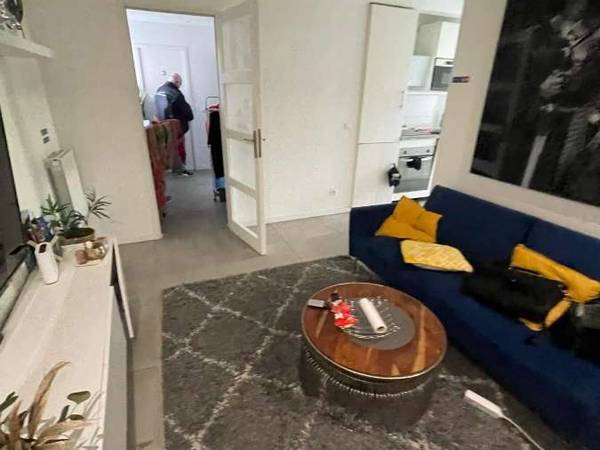 Colocation / Appartement 5 pièces de 74 m², Clichy-sous-Bois, Allée du 8 Mai 1945 / Photo 2