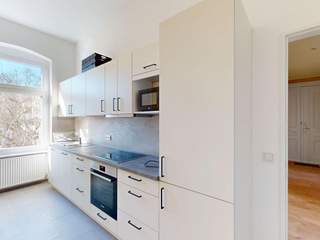 Colocation / Appartement 3 pièces de 84 m², Berlin, Karl-Marx-Straße 242