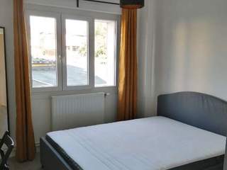 Colocation / Appartement 4 pièces de 68 m², Chambéry, Place Saint-Pierre de Mâche