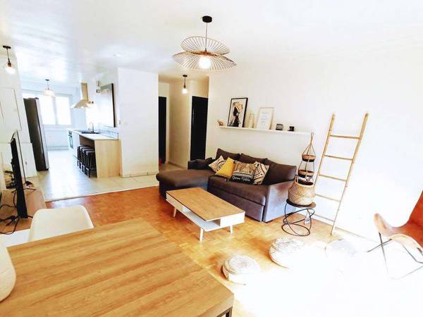 Coliving / Appartement 7 pièces de 123 m², Grenoble, Rue Marbeuf / Photo 2