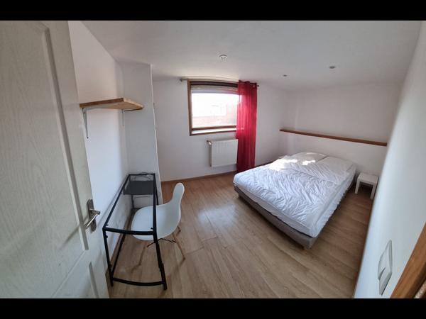 Colocation / Maison 5 pièces de 105 m², Tourcoing, Rue Auber / Photo 2