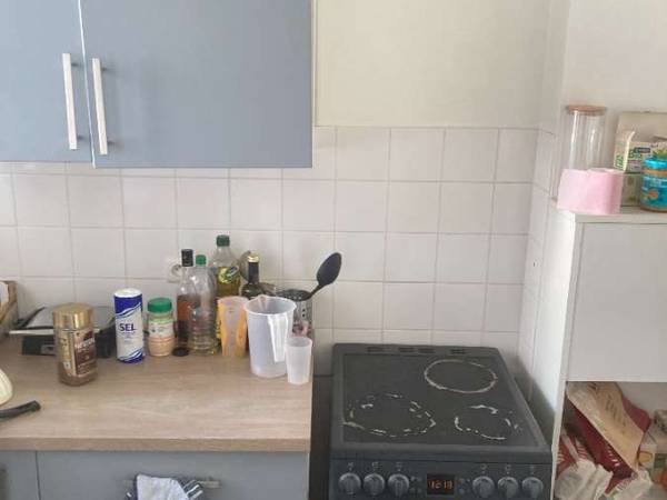 Sous-location / Appartement 6 pièces de 82 m², Paris, Villa Thoréton / Photo 2