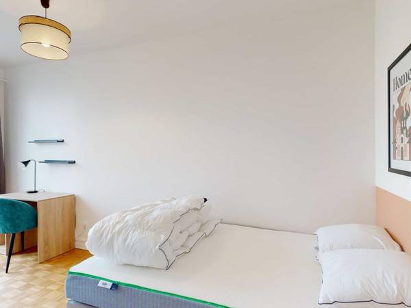 Colocation / Appartement 7 pièces de 130 m², Colombes, 15 Avenue Audra / Photo 14