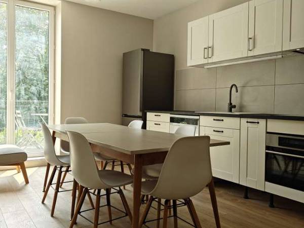 Colocation / Maison 6 pièces de 86 m², Nancy, Avenue de la Libération / Photo 1