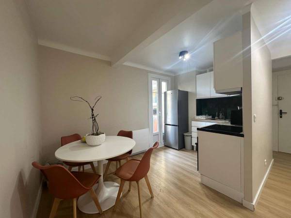 Colocation / Appartement 4 pièces de 56 m², Nice, Boulevard de la Madeleine / Photo 2