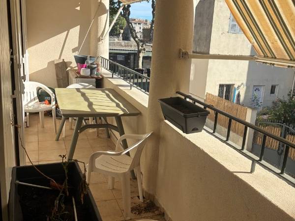 Colocation / Appartement 3 pièces de 75 m², Arles, Rue des Curatiers / Photo 3