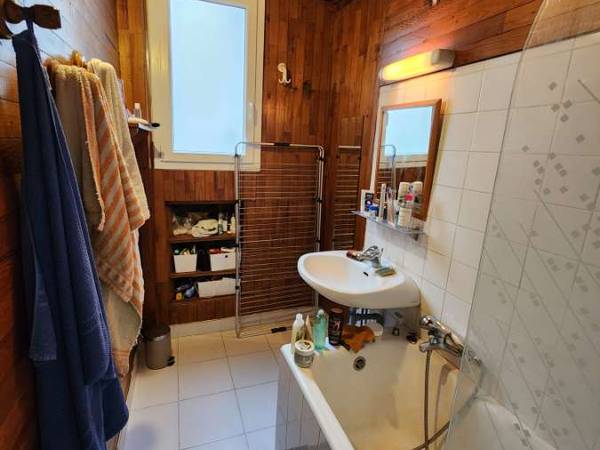 Colocation / Appartement 3 pièces de 60 m², Lille, Rue Eugène Varlin / Photo 2