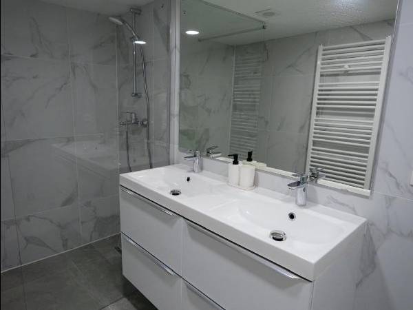 Coliving / Maison 10 pièces de 280 m², Schaerbeek, Rue des Coteaux / Photo 8