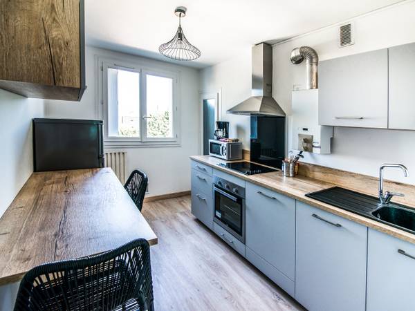 Colocation / Appartement 4 pièces de 70 m², Saint-Jacques-de-la-Lande, Allée Henri Bergson / Photo 2