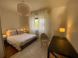 Colocation / 3 rooms house · 70 m², Pessac, Rue Guittard