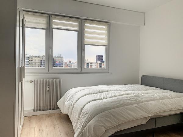 Colocation / Appartement 5 pièces de 104 m², Strasbourg, Place de l'Esplanade / Photo 2