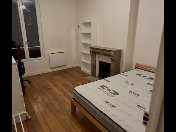 Colocation / Appartement 3 pièces de 35 m², Saint-Denis, Rue Jules Joffrin / Photo 4