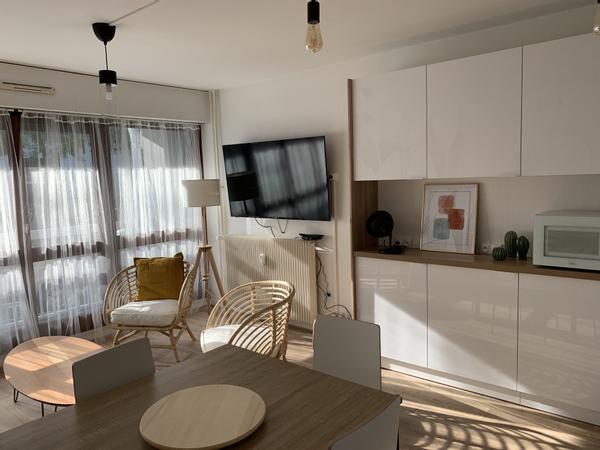 Colocation / Appartement 6 pièces de 98 m², Reims, rue du Châtelet / Photo 2