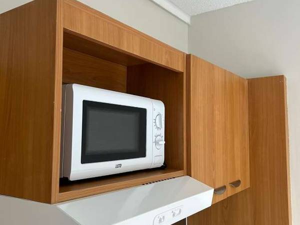 Location / Studio de 18 m², Clamart, Avenue du Général de Gaulle / Photo 2