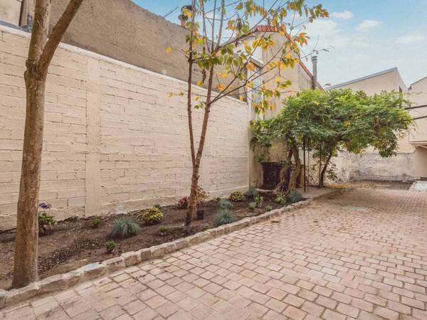 Colocation / Maison 10 pièces de 410 m², Montreuil, Rue de l'Église / Photo 13