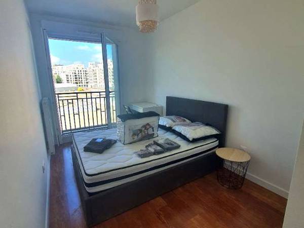Colocation / Appartement 5 pièces de 83 m², Saint-Ouen-sur-Seine, Rue Ardoin / Photo 5