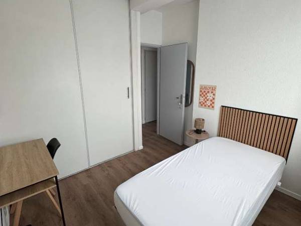 Flatsharing / 5-bedroom flat · 80 m², Tarbes, Rue Larrey / Photo 5