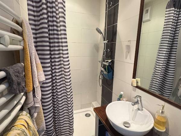 Sous-location / Appartement 3 pièces de 55 m², Annecy, Rue du Bel Air / Photo 6