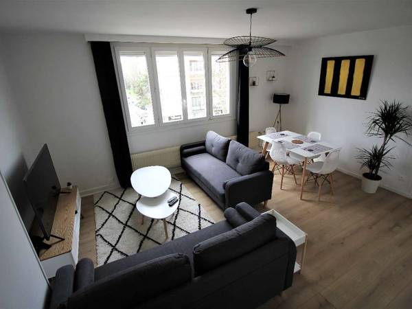 Colocation / Appartement 5 pièces de 86 m², Rouen, Avenue Jacques Cartier / Photo 2