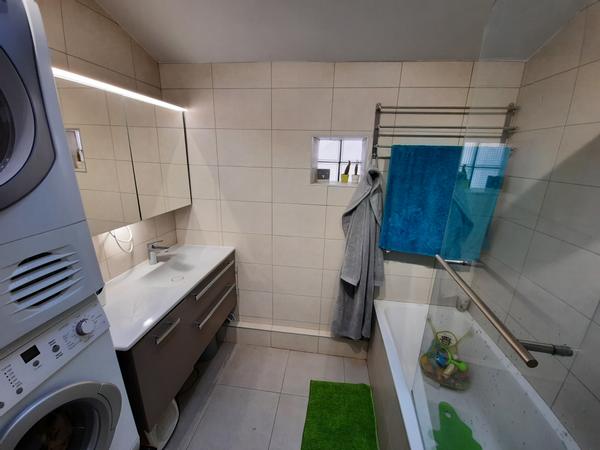 Colocation / Maison 5 pièces de 104 m², Grenoble, Rue Charrel / Photo 10