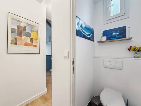Location / Appartement 1 pièce de 33 m², Paris, Rue Belgrand / Photo 8