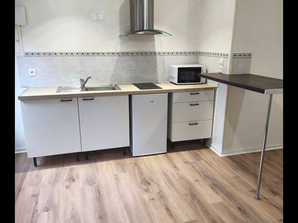 Rental / Studio flat, Troyes / Photo 2