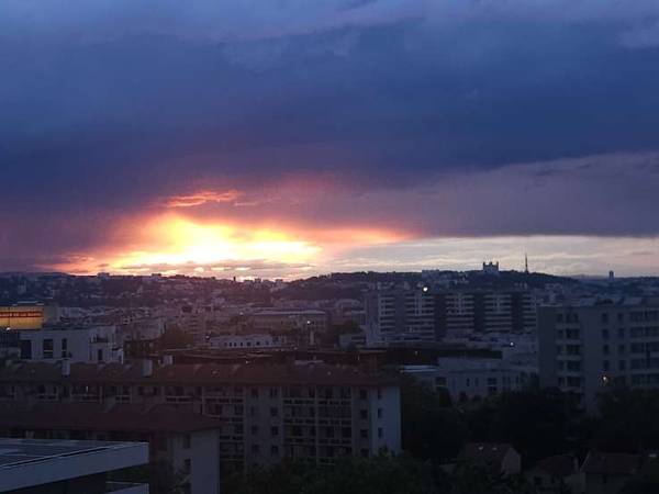 Flatsharing / 5-bedroom flat · 82 m², Lyon, Rue Professeur Joseph Nicolas / Photo 11