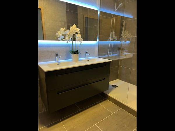 Colocation / Appartement 6 pièces de 147 m², Chambéry, Avenue du Comte Vert / Photo 2