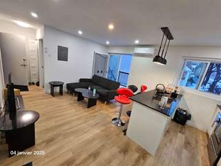 Location / Appartement 2 pièces de 80 m², Montréal, Rue Sherbrooke Est
