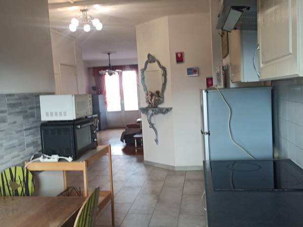 Location / Appartement 2 pièces de 44 m², Saint-Étienne, Rue des Docteurs Charcot / Photo 10