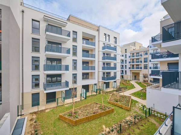 Colocation / Appartement 5 pièces de 107 m², Bobigny, Rue Frida Kahlo / Photo 11