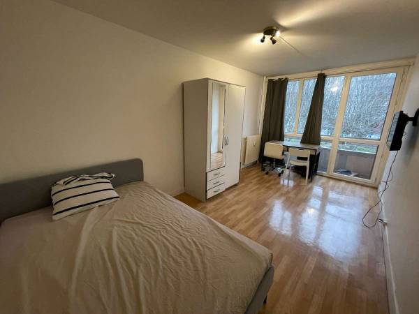 Flatsharing / 4-bedroom flat · 70 m², Bezons, Rue Georges Dimitrov / Photo 2