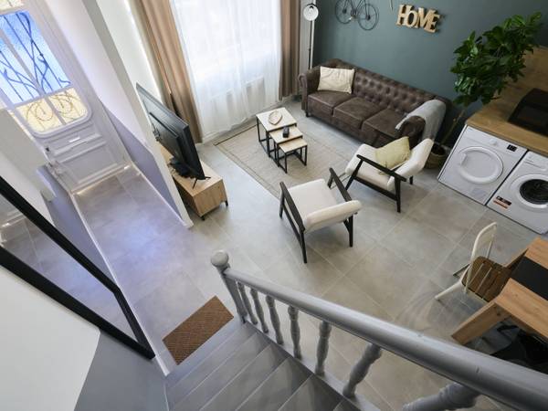 Colocation / Appartement 7 pièces de 105 m², Lille, Rue de Bapaume / Photo 2