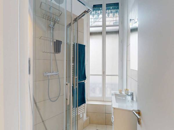 Flatsharing / 5-bedroom flat · 130 m², Lyon, Rue de la République / Photo 14
