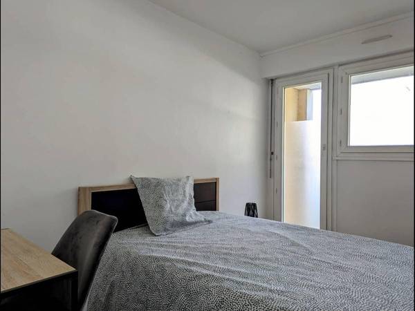 Colocation / Appartement 4 pièces de 78 m², Rennes, Square du Colombier / Photo 8