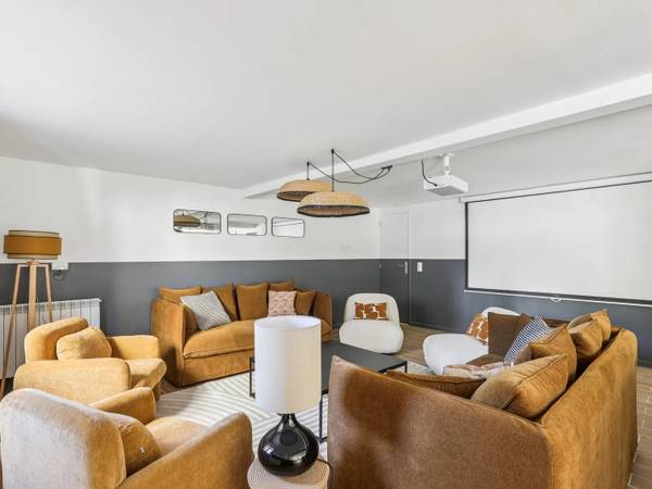 Colocation / Maison 14 pièces de 263 m², Villejuif, Rue du Docteur Laurens / Photo 2