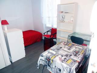 Location / Studio apartment · 14 m², Vichy, 21 Rue Desbrest