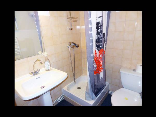 Location / Studio de 14 m², Vichy, 21 Rue Desbrest / Photo 14