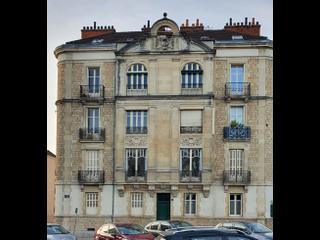 Casa condivisa / 5 rooms apartment · 113 m², Dijon, Place du Rosoir