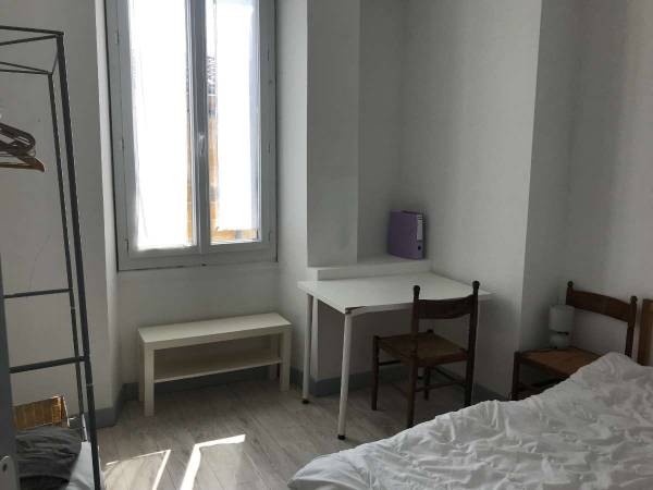 Colocation / Appartement 3 pièces de 41 m², Bordeaux, Impasse Râteau / Photo 2