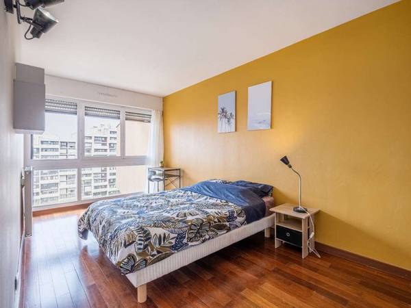Colocation / Appartement 5 pièces de 102 m², Sevran, Avenue Berlioz / Photo 1