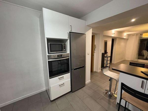 Colocation / Appartement 3 pièces de 70 m², Marseille, Rue Raphael Ponson / Photo 7